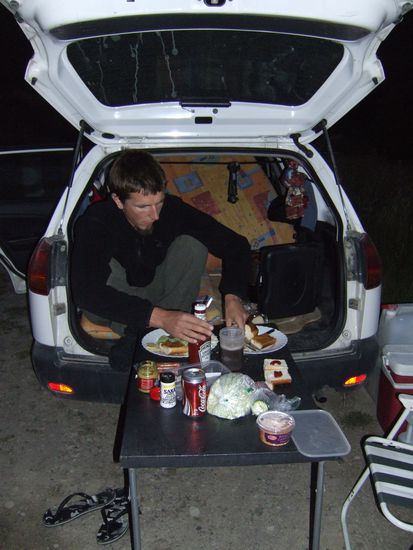 Gemuetliches (?) Abendessen