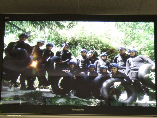 Ganz rechts steh' ich und gleich daneben mein Gummischlauchfreund Fred!