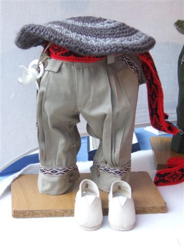 Gaucho-Tracht in Kleinformat
