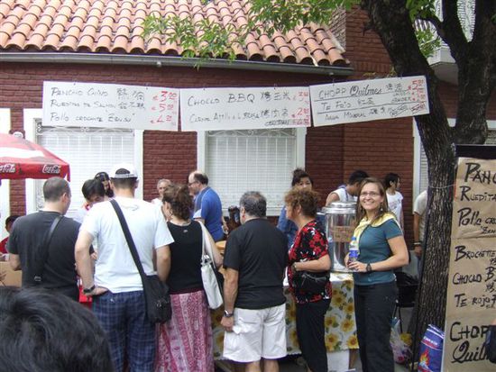 Chinesisches Neujahr in Chinatown...aeussert lustig fuer uns sich hier mit einem Chinesen auf Spanisch zu unterhalten!