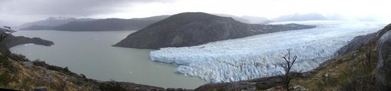 Mirador vom Campamento Los Guardas; links ist die Bucht mit dem Eisberg zu sehen