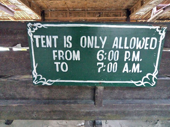 Camping geht hier auch ... gegen Gebühr ...