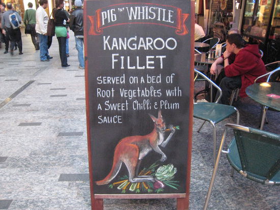 Ein "Kangaroo Fillet" habe ich heute NICHT konsumiert, dafuer ein australisches RUMP STEAK!