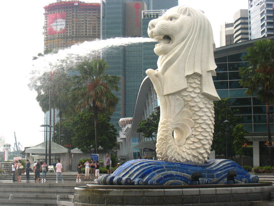 Merlion (Landmark of Singapore)