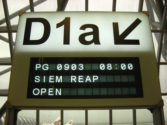 Mo 6.August Flug PG 0903 nach Siem Reap in Kambodscha (Flugzeit eine knappe Stunde)