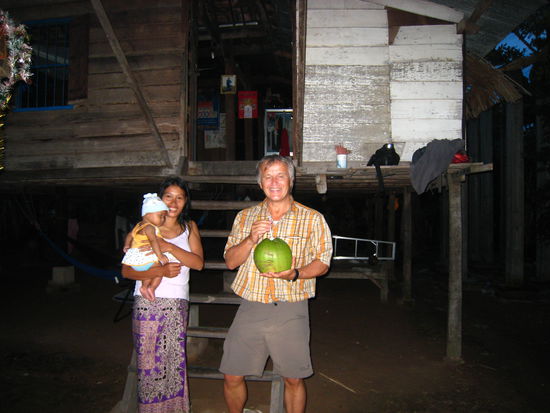 Die Kokosmilch schmeckt lecker!