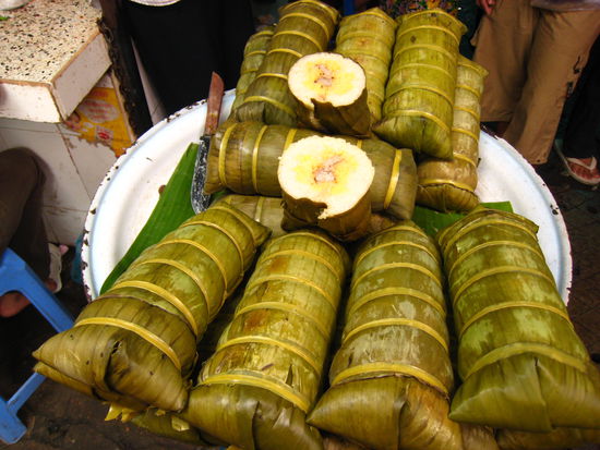 Reis mit Bananenfuelle! Koestlich!!