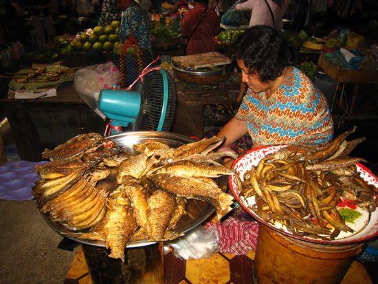 Getrocknete Fisch-Spezialitäten