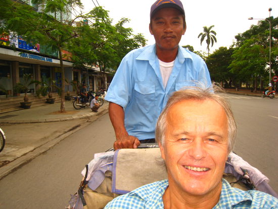 Unterwegs zur Zitadelle mit dem "Cyclo"