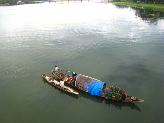 Leben und Wohnen am Wasser, im Boot ...