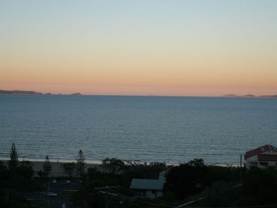 Blick von der Veranda in der Abenddaemmerung