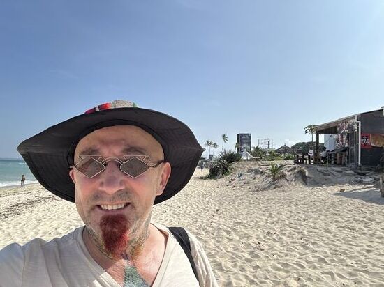 Erster Tag am Strand in Dar es Salaam