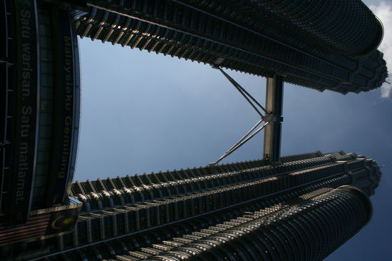 Petronas Twintowers (452m)