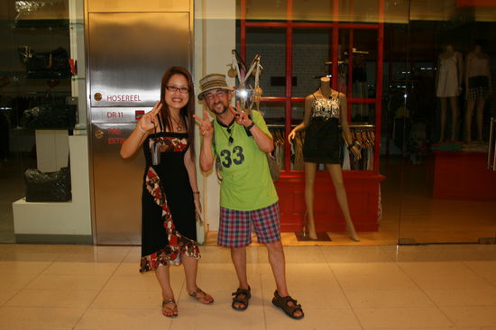 Enrico und Thy bei einer Fotosession in Singapore 