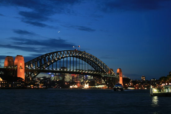 Was eine Canon doch so alles kann,allerdings mit einem Stativ,dass ich mir fuer das Bild geliehen hab