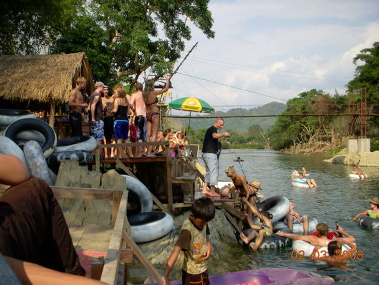 So kann es z.B. auf einer Tubeparty zugehen,hat auf jeden Fall Spass gemacht