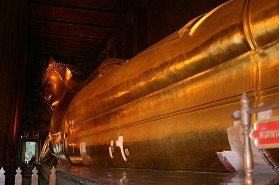 Sieht schon bisschen mitgenommen aus der gute Budda aber ich war froh ihn so ziemlich allein darauf zu kriegen