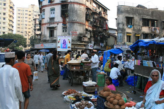 Thats India live, crowded,crowded,crowded...