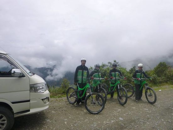 Unser Trupp, Frankreich,Australien, Germania und England Molly 