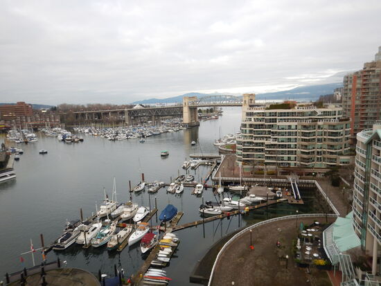 Der Weg zum Granville Island...
