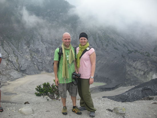 Alex und Denise am Tangkuban Parahu