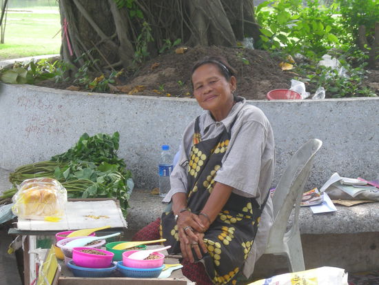 sie wollte so gerne was verkaufen...