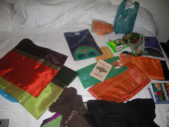 den Haufen Dreckwaesche hab ich extra nur im unteren Bildrand andeuten wollen