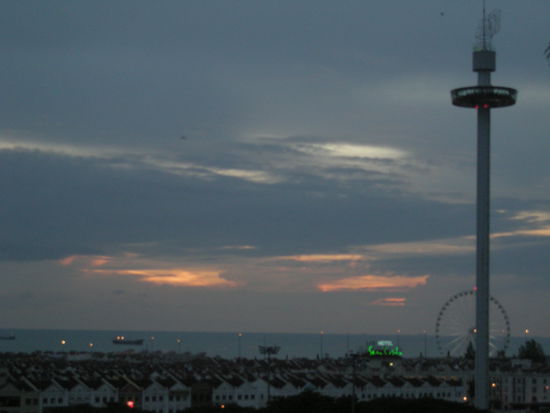 Melaka mit der Strasse von Melaka, dem Menara Melaka und dem Eye of Malaysia