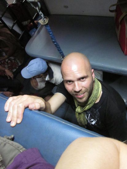 Alex hat drunter im middle berth geschlafen