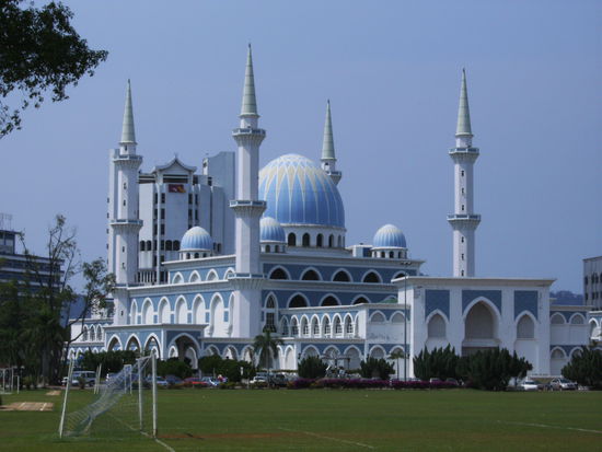 Moschee sieht auf den Bild geiler aus, als sie wirklich ist