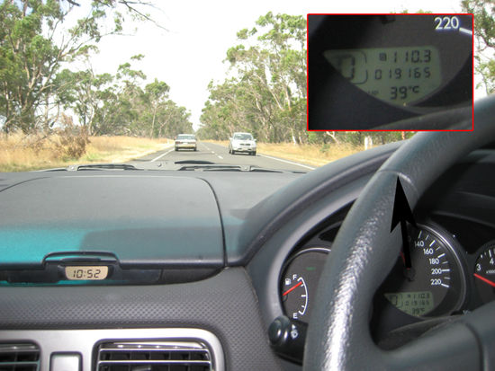 Temperaturanzeige unseres Autos zum Beweis der Temperaturverhältnisse!