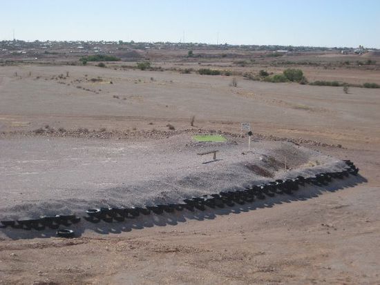 Ein Abschlag des 18-Loch Golfplatzes von Coober Pedy