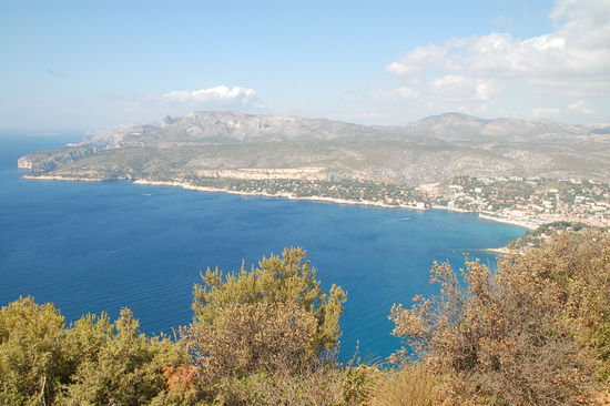 Hoch ueber der Kueste von Cassis weht es doch ganz gut....am naechsten Tag ist die Route wg. des Mistrals gesperrt...