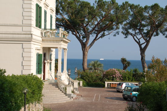 Villa Maria Teresa
Luxusumfeld fuer kleines Geld