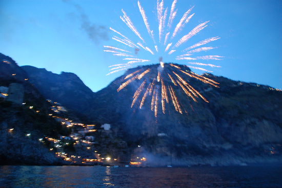 ...die am spaeten Abend mit einem Minifeuerwerk enden sollte.....
wenn da nicht noch......