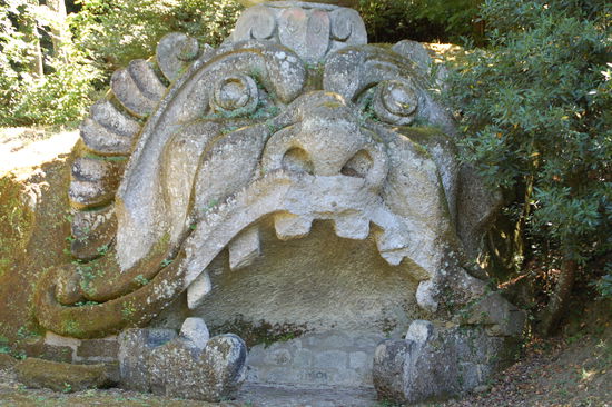 Drachen und Monster fuer Anfaenger und Fortgeschrittene