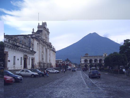 Hauptstrasse in Antigua