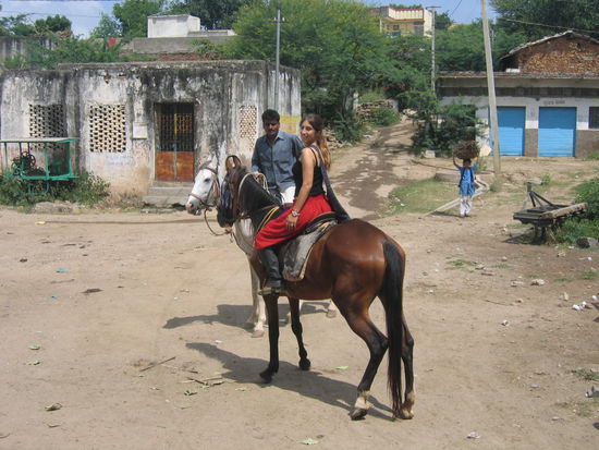 Ich auf dem Pferderücken