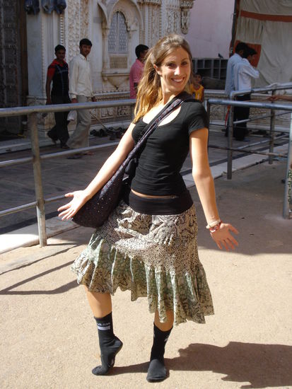 Ich mit Socken ausgeruestet fuer den Rattentempel