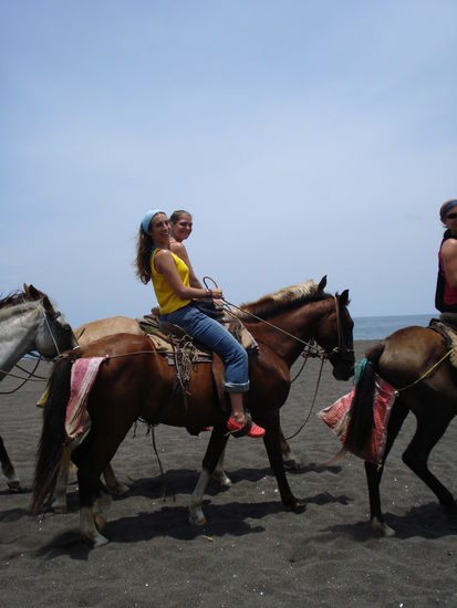 Ausritt am Strand von Monterrico