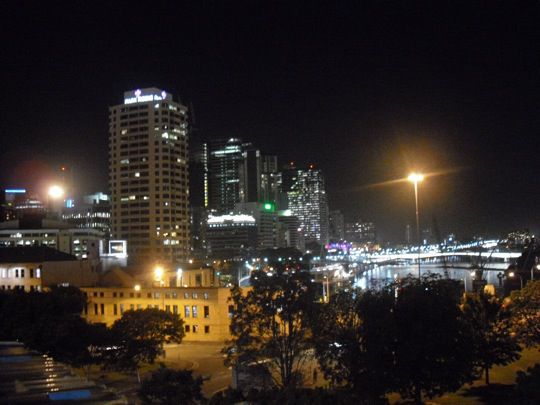 Brisbane by night