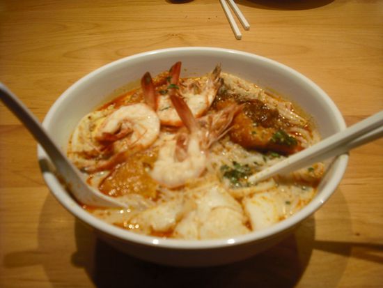 Laksa, mein Lieblingsessen in Malaysia (gibts halt auch in Singapur)