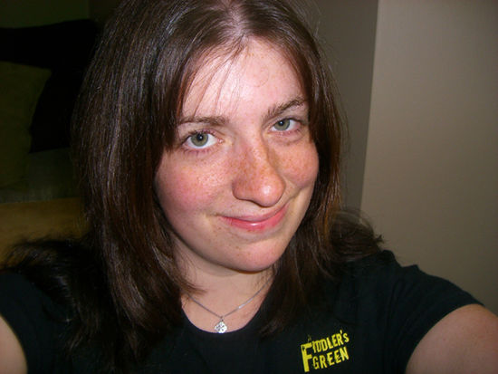 and after... relative short hair and a pony... YEAH!!! But the photo is stupid, there are better ones!!!