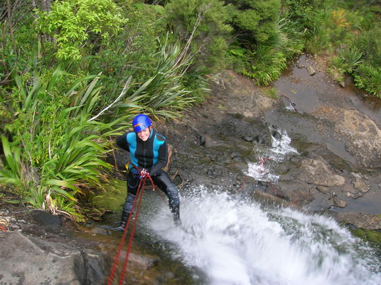 DAS ist mein aboslutes Lieblingsfoto... Abseiling... YIIIHHAA