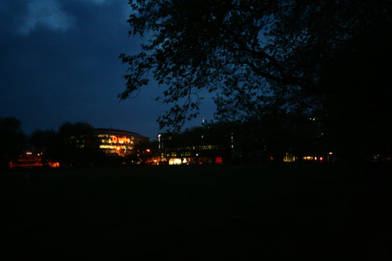 Vodafonebuilding from victoria park