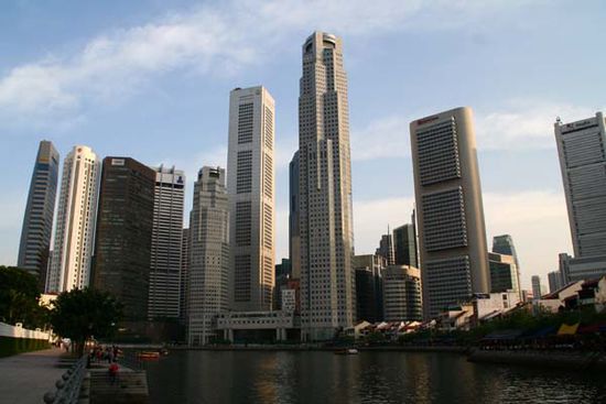 Skyline und Boat Quay (rechts)