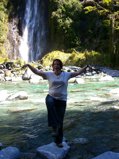 ich vor Wasserfall