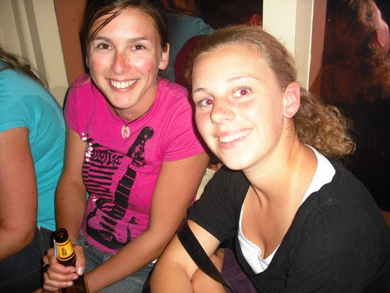 Mary (Kanada) und Nina im Hot Mamas