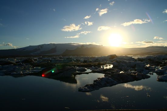 Sonnenuntergang unterm Joekullsarlon