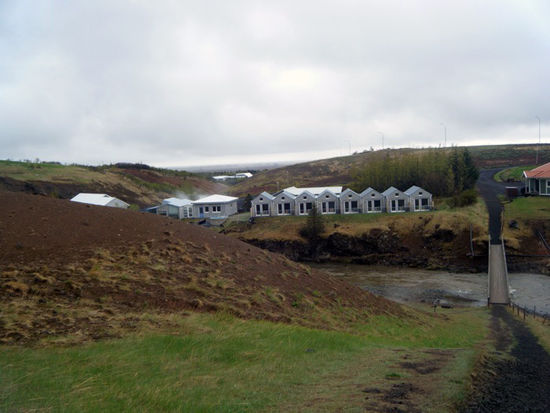 Das da links ist das Hotel 